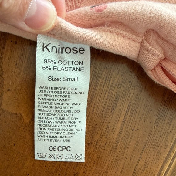 Baby Swaddle Set in Pink and White - Picture 2 of 5